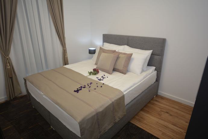 Imagen de la habitación del Hotel Family, Sarajevo. Foto 17