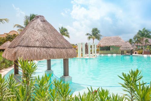 Imagen general del Hotel Family Selection At Grand Palladium Kantenah Resort and Spa. Foto 6