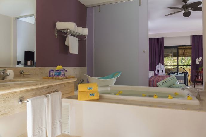 Imagen de la habitación del Hotel Family Selection at Grand Palladium Vallarta Resort and Spa. Foto 7