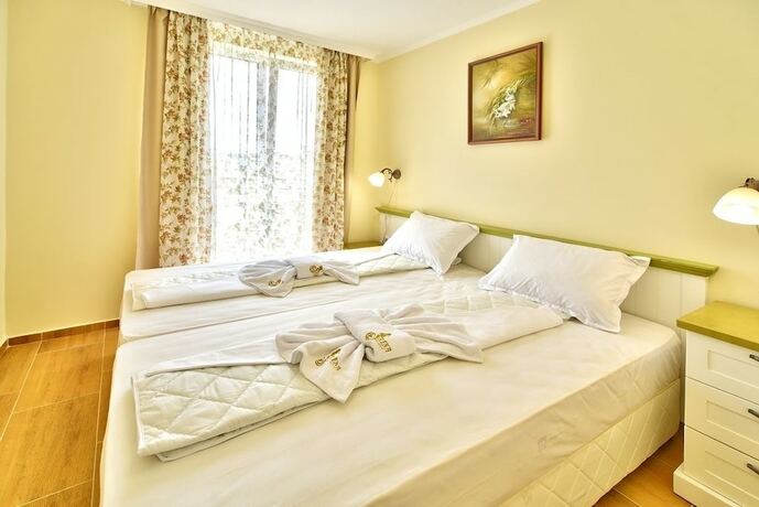 Imagen de la habitación del Hotel Family Sirena Palace. Foto 18