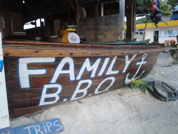 Imagen de los exteriores del Hotel Family Song Bungalow. Foto 4