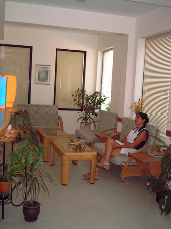 Imagen de los interiores del Hotel Family Sunarita. Foto 17