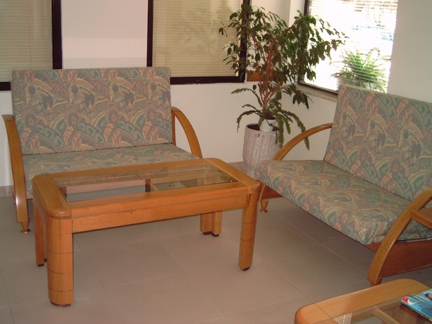 Imagen de los interiores del Hotel Family Sunarita. Foto 18