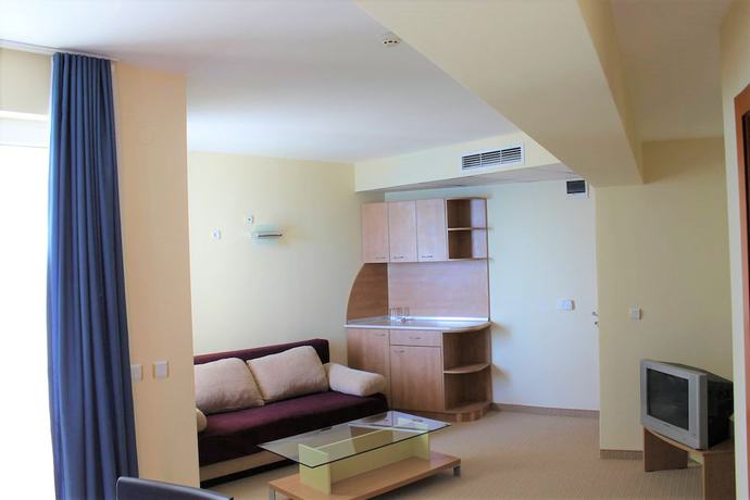 Imagen de la habitación del Hotel Family Sunday. Foto 8