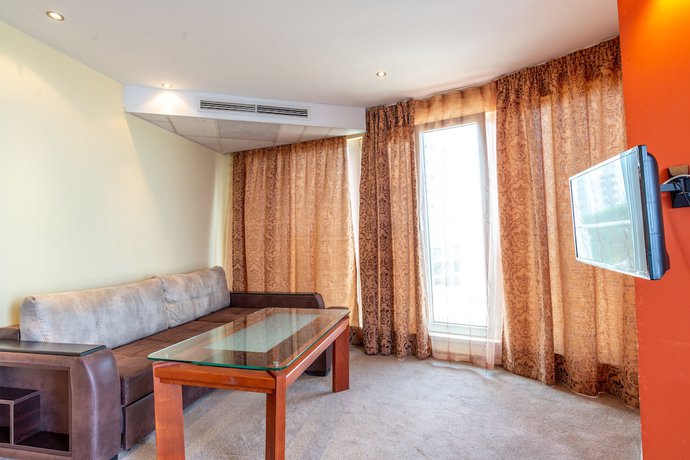 Imagen de la habitación del Hotel Family Sunday. Foto 19