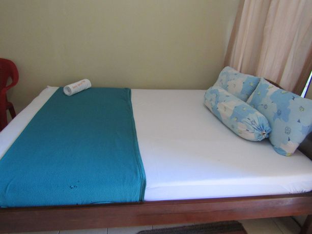 Imagen de la habitación del Hotel Family Syariah 1. Foto 15