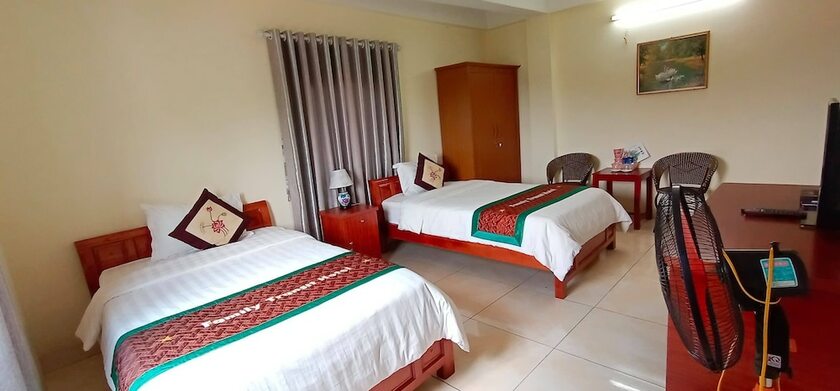 Imagen de la habitación del Hotel Family Transit. Foto 12
