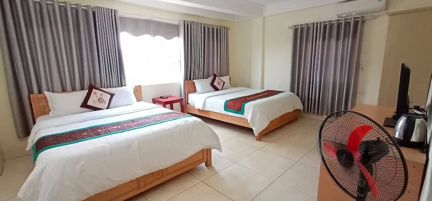 Imagen de la habitación del Hotel Family Transit. Foto 19