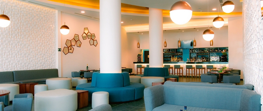 Imagen del bar/restaurante del Hotel Family Varadero. Foto 11