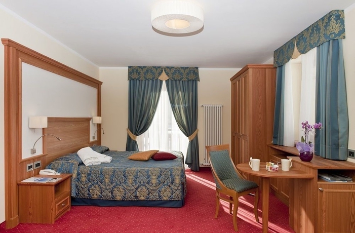 Imagen de la habitación del Hotel Family and Wellness Serena. Foto 16
