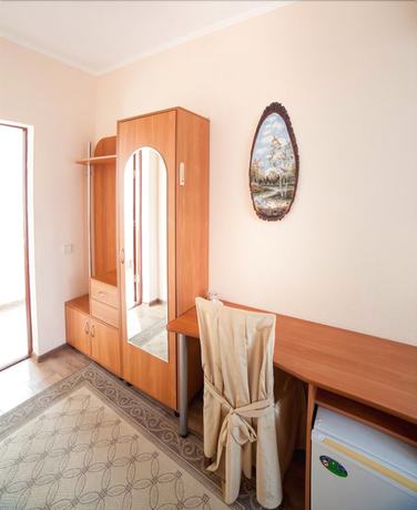 Imagen de la habitación del Hotel Family hotel. Foto 6