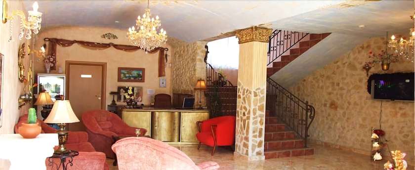 Imagen de los interiores del Hotel Family hotel Tropicana. Foto 14