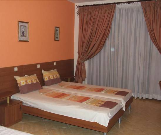 Imagen de la habitación del Hotel Family hotel Tropicana. Foto 10