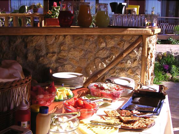 Imagen del bar/restaurante del Hotel Family hotel Tropicana. Foto 4