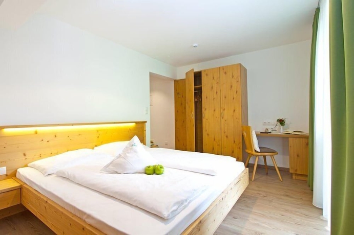Imagen de la habitación del Hotel Familyhotel Stegerhaus. Foto 2