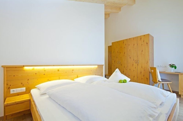 Imagen de la habitación del Hotel Familyhotel Stegerhaus. Foto 3