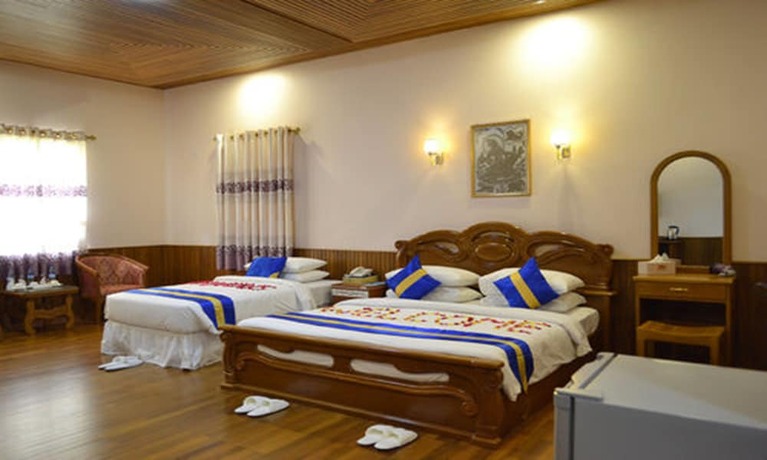 Imagen general del Hotel Famous Bago. Foto 9