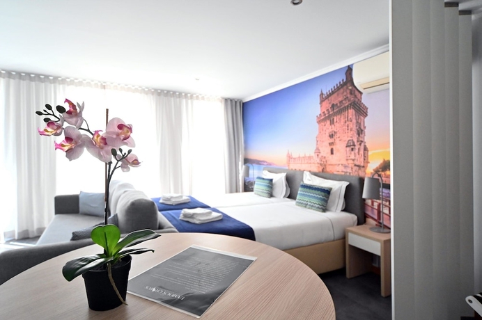 Imagen de la habitación del Hotel Famous Crows Lisbon Suites. Foto 2