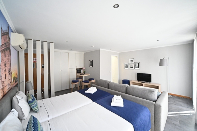 Imagen de la habitación del Hotel Famous Crows Lisbon Suites. Foto 3