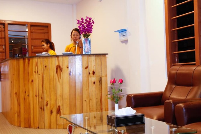 Imagen de los interiores del Hotel Famous Kalaw. Foto 16