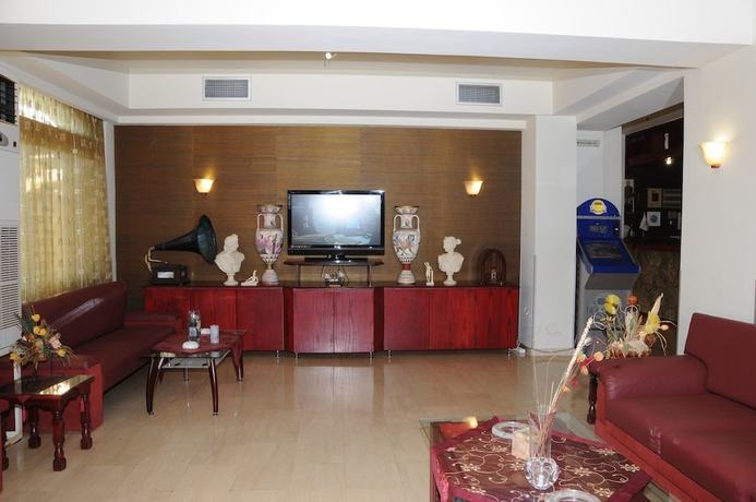 Imagen de los interiores del Hotel Fanari, Komotin&iacute;. Foto 20