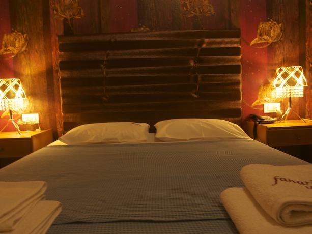 Imagen de la habitación del Hotel Fanari, Komotin&iacute;. Foto 16