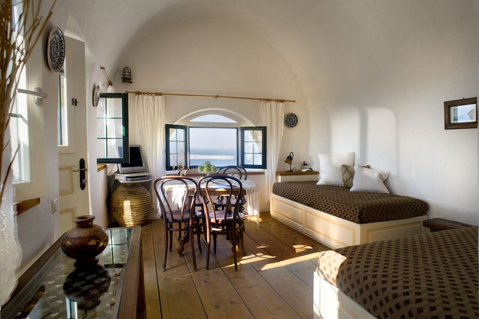 Imagen de los interiores del Hotel Fanari Villas Santorini. Foto 13