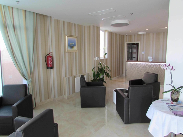 Imagen de los interiores del Hotel Fanat. Foto 7