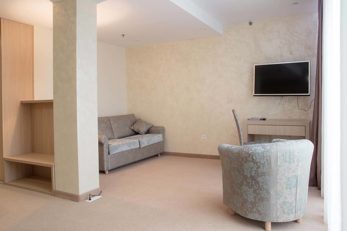 Imagen de los interiores del Hotel Fanat. Foto 13