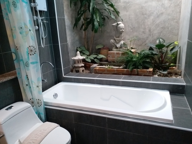 Imagen de la habitación del Hotel Fancy Carp Resort. Foto 9