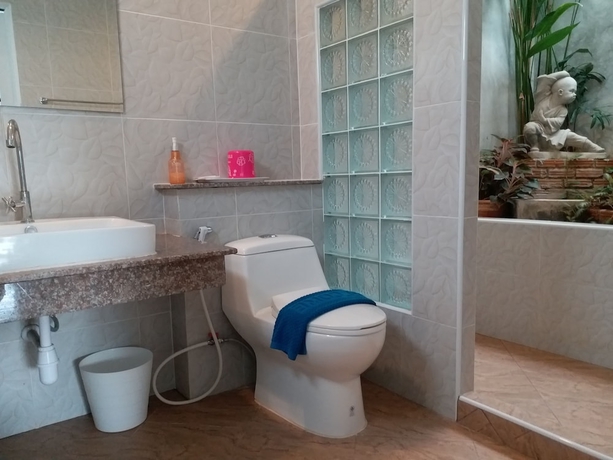 Imagen de la habitación del Hotel Fancy Carp Resort. Foto 12