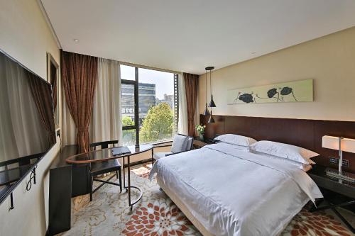 Imagen general del Hotel Fancy. Foto 1