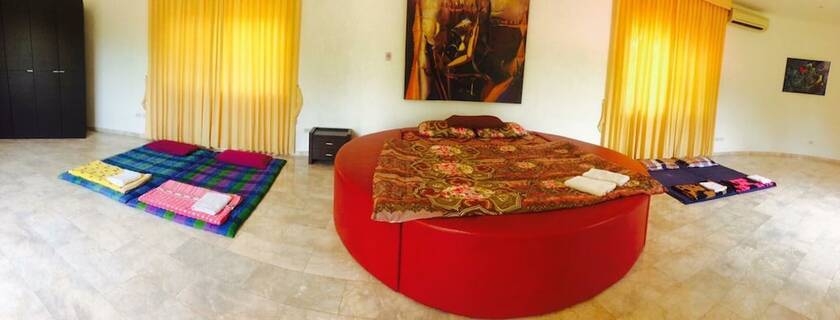 Imagen de la habitación del Hotel Fancy Pattaya. Foto 2