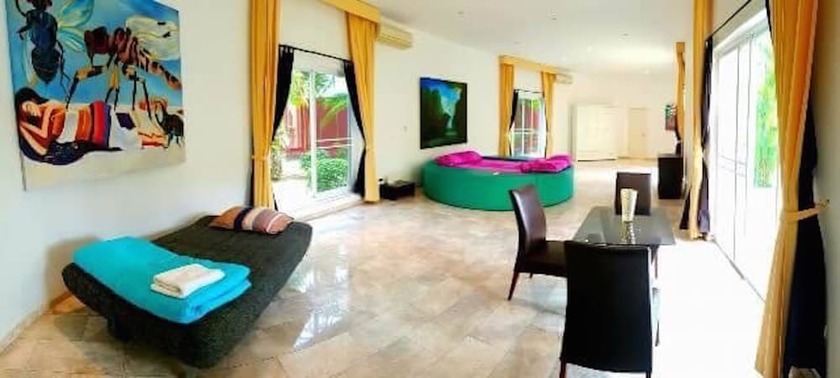 Imagen de la habitación del Hotel Fancy Pattaya. Foto 4