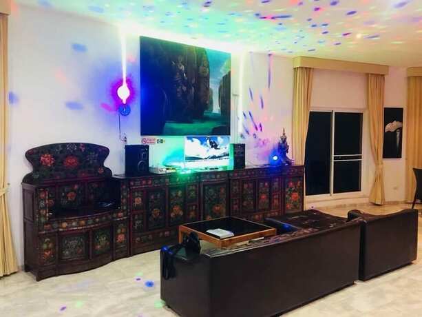 Imagen de la habitación del Hotel Fancy Pattaya. Foto 8