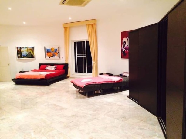 Imagen de la habitación del Hotel Fancy Pattaya. Foto 12