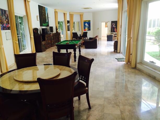 Imagen de la habitación del Hotel Fancy Pattaya. Foto 13
