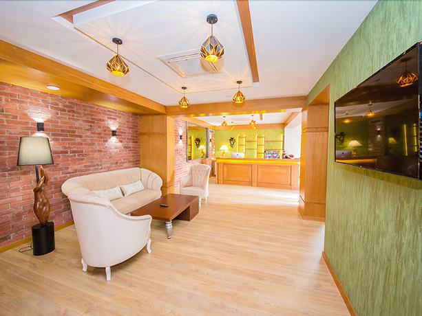 Imagen de los interiores del Hotel FandM. Foto 15