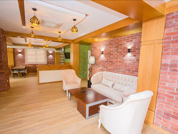 Imagen de los interiores del Hotel FandM. Foto 20