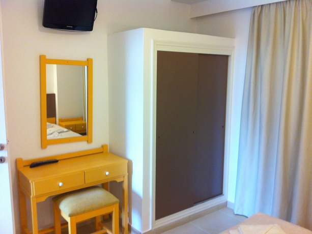 Imagen de la habitación del Hotel Fantasia Apartments. Foto 2