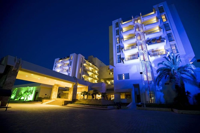 Imagen general del Hotel Fantasia De Luxe. Foto 4