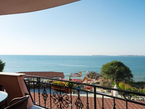 Imagen general del Hotel Fantasy Beach. Foto 1