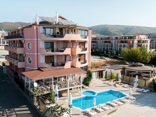 Imagen general del Hotel Fantasy Beach. Foto 6
