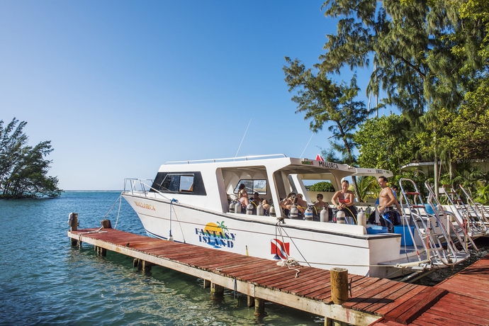 Imagen general del Hotel Fantasy Island Beach Resort, Dive and Marina All Inclusive. Foto 4