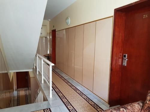 Imagen de la habitación del Hotel Fantasy, Svilengrad. Foto 17