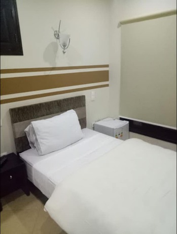 Imagen de la habitación del Hotel Fantazia. Foto 10