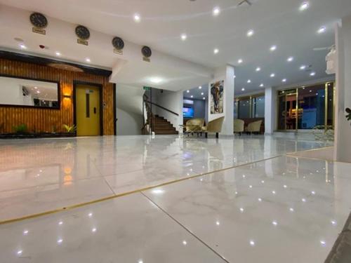 Imagen general del Hotel Far Life. Foto 9