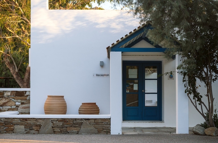 Imagen de los interiores del Hotel Far Out Village. Foto 19