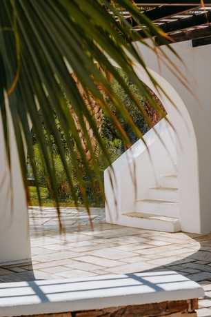 Imagen de la habitación del Hotel Far Out Village. Foto 16