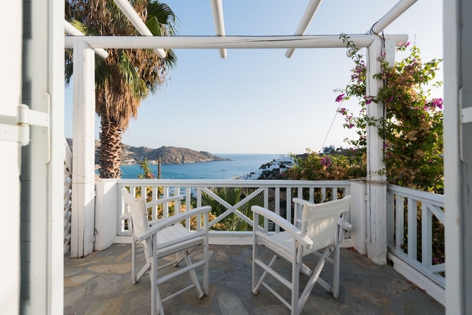 Imagen de la habitación del Hotel Far Out and Spa. Foto 6